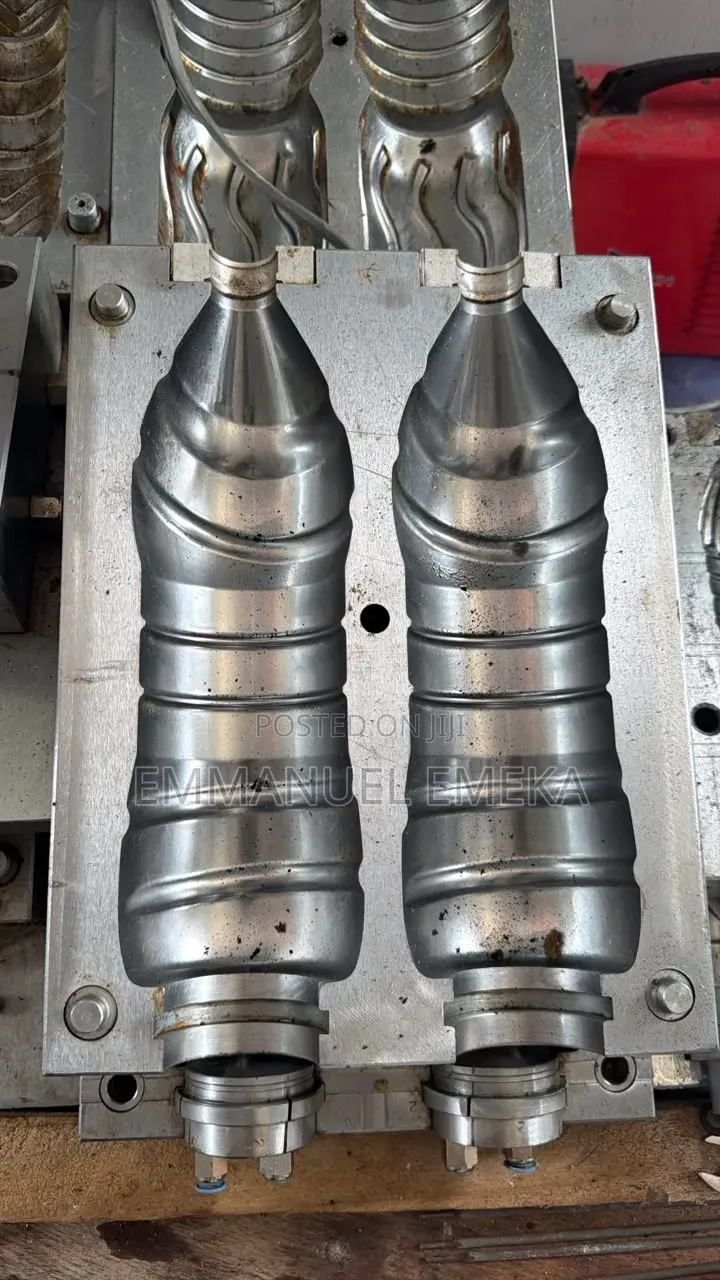 Pet Bottle Mould 150cl and 160cl Pet Bottle Mould