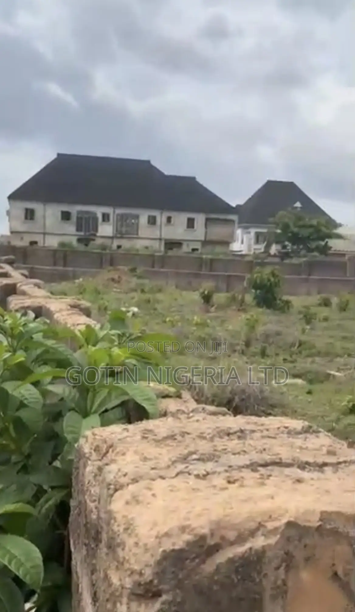 Fenced 100×200ft Corner Plot at Aruogba, Airport Road