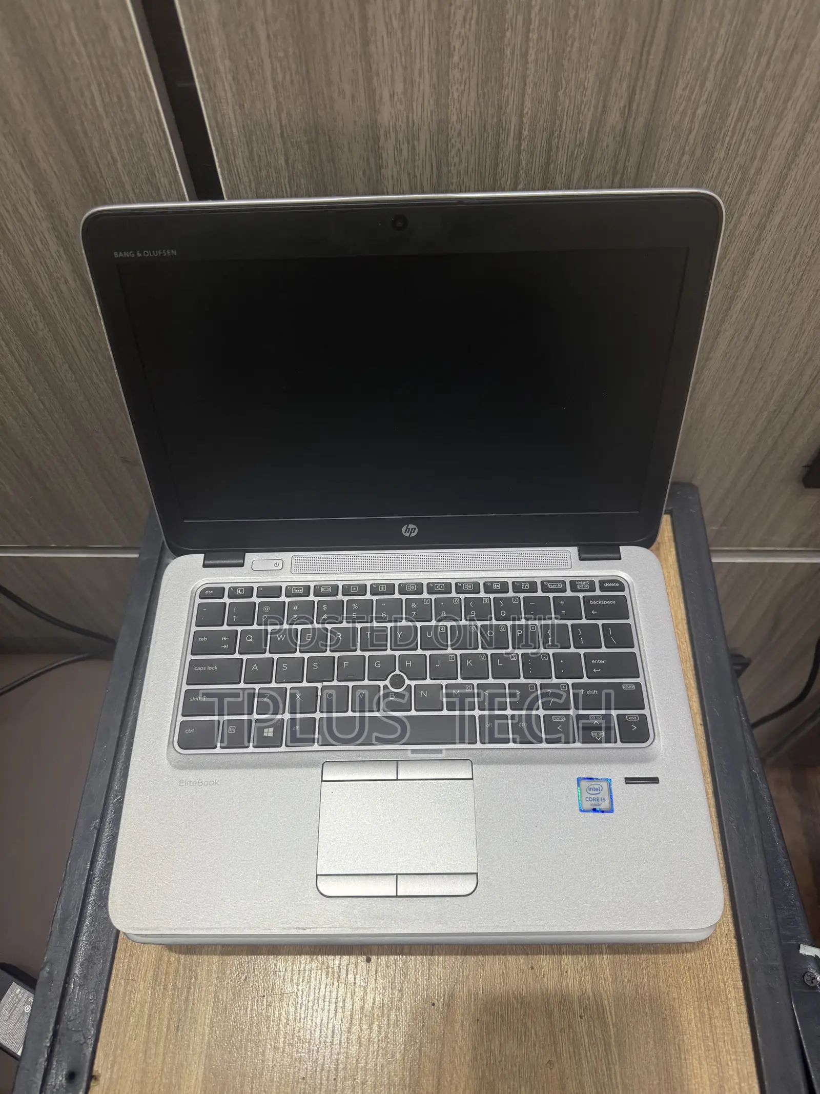 Laptop HP EliteBook 820 G3 8GB Intel Core i5 HDD+SSD 500GB