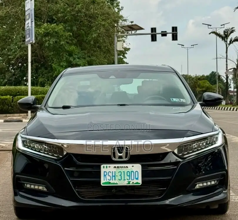 Honda Accord Touring 2.0T 2018 Black