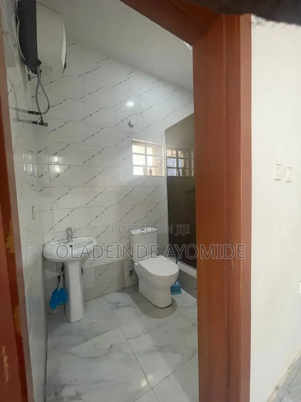 Studio Apartment in Chevron for rent