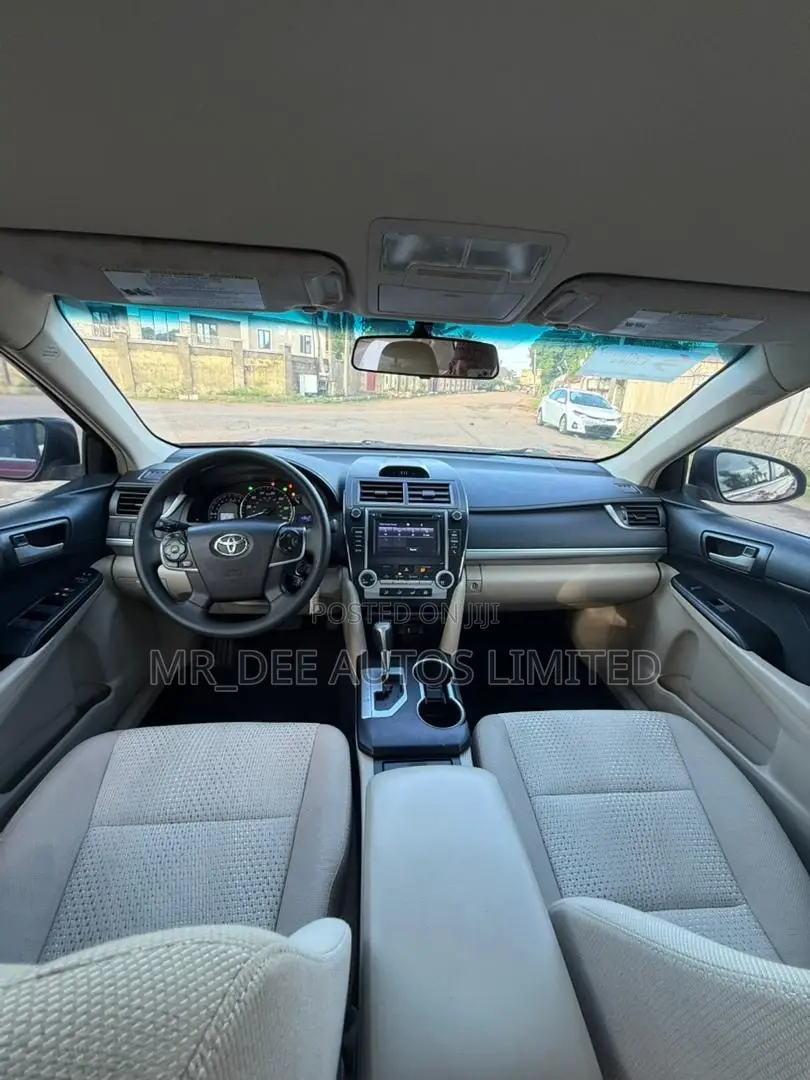 Toyota Camry 2014 Red