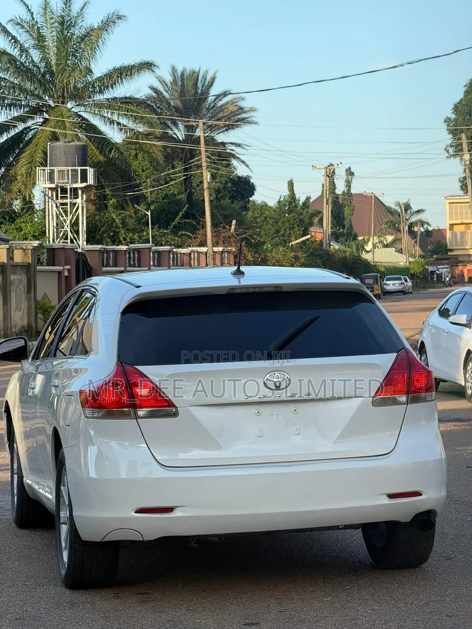 Toyota Venza 2010 White
