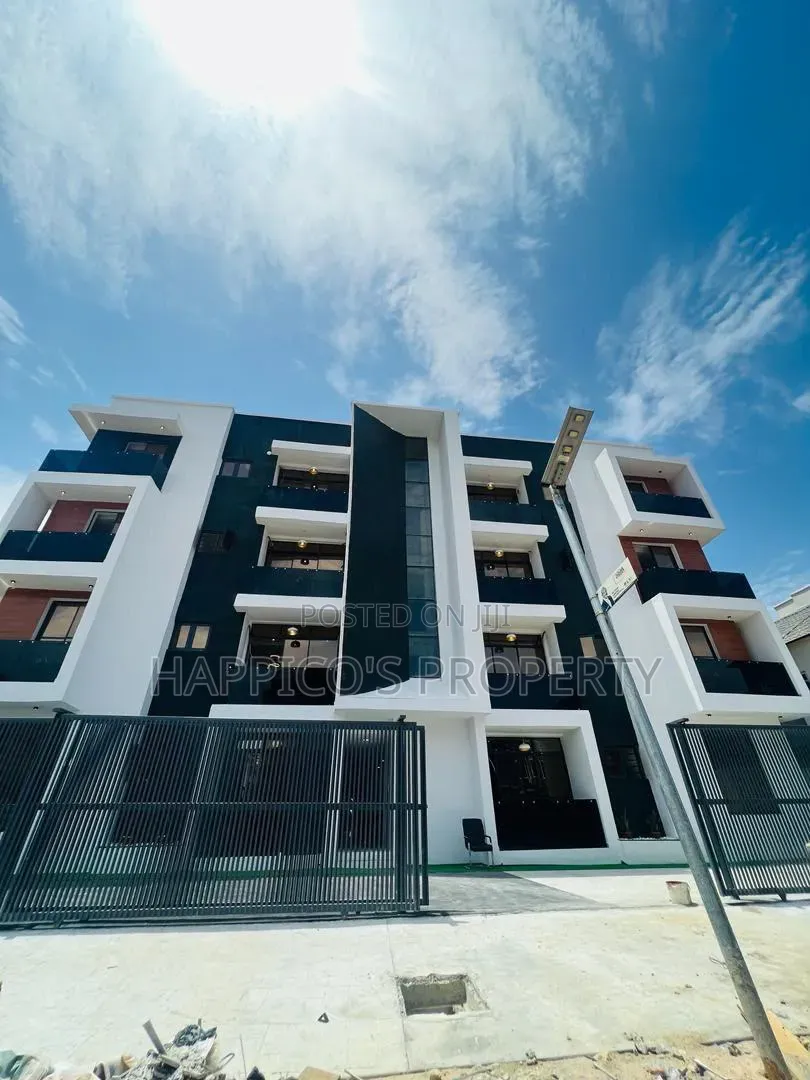 3bdrm Apartment in Ifako-Gbagada for sale