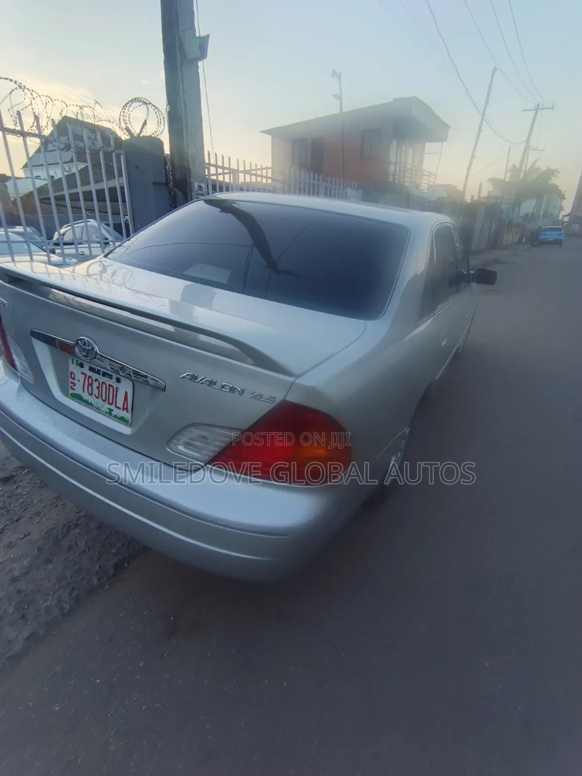 Toyota Avalon 2005 Silver