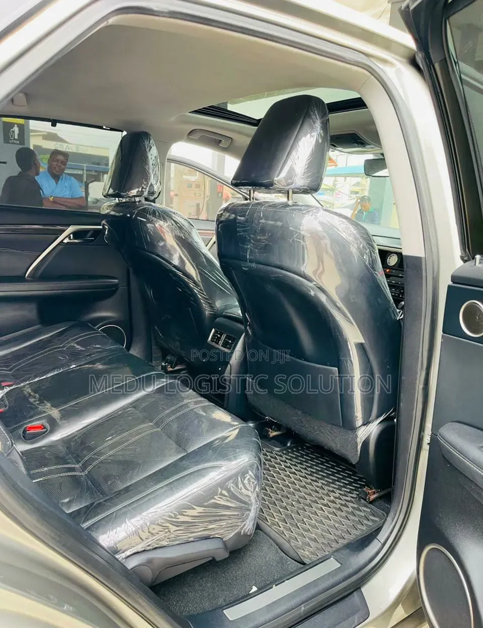 Lexus RX 350 FWD 2017 Gold