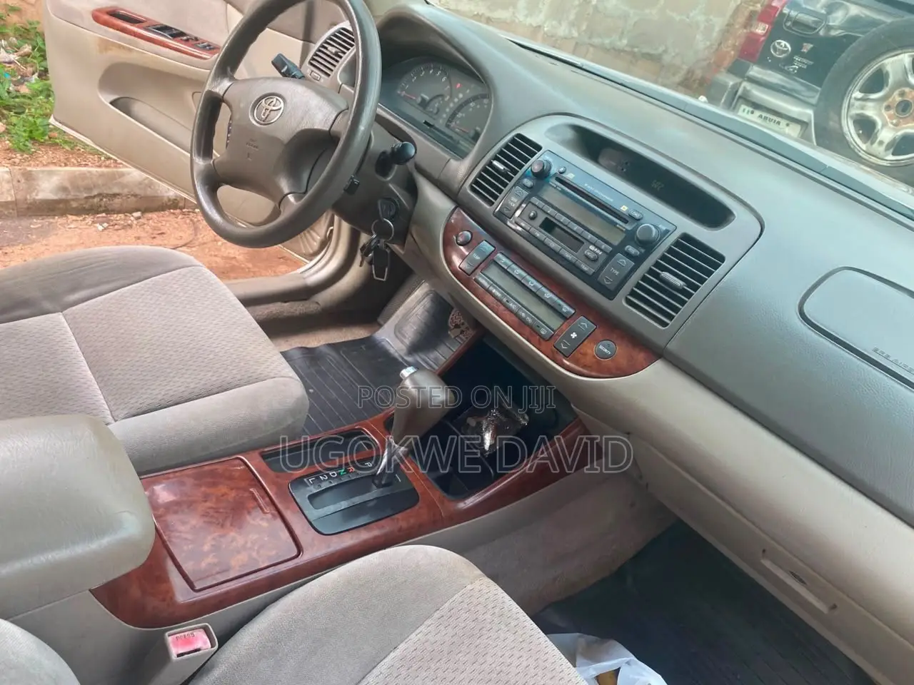 Toyota Camry 2006 Gold