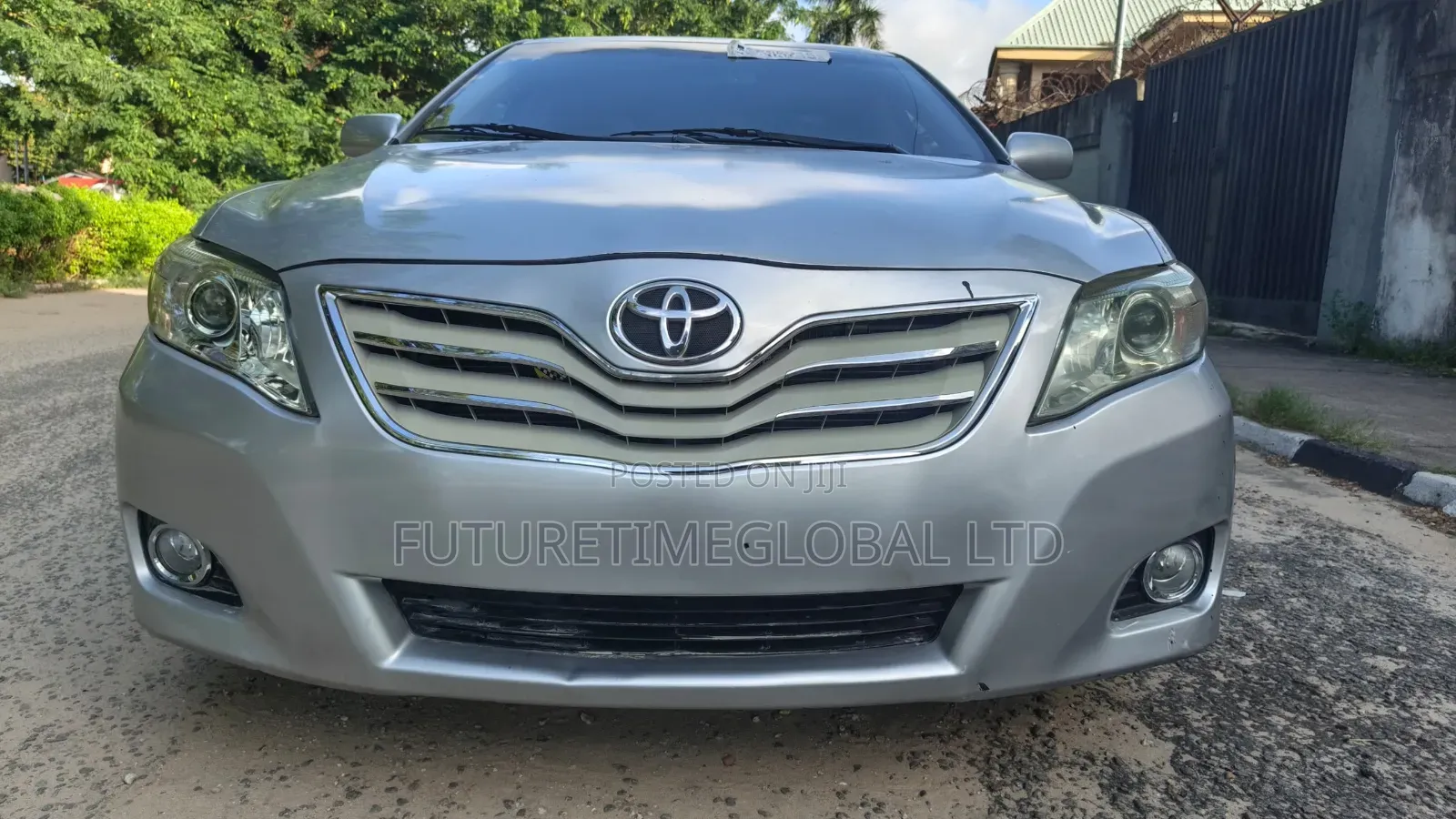 Toyota Camry 2011 Silver