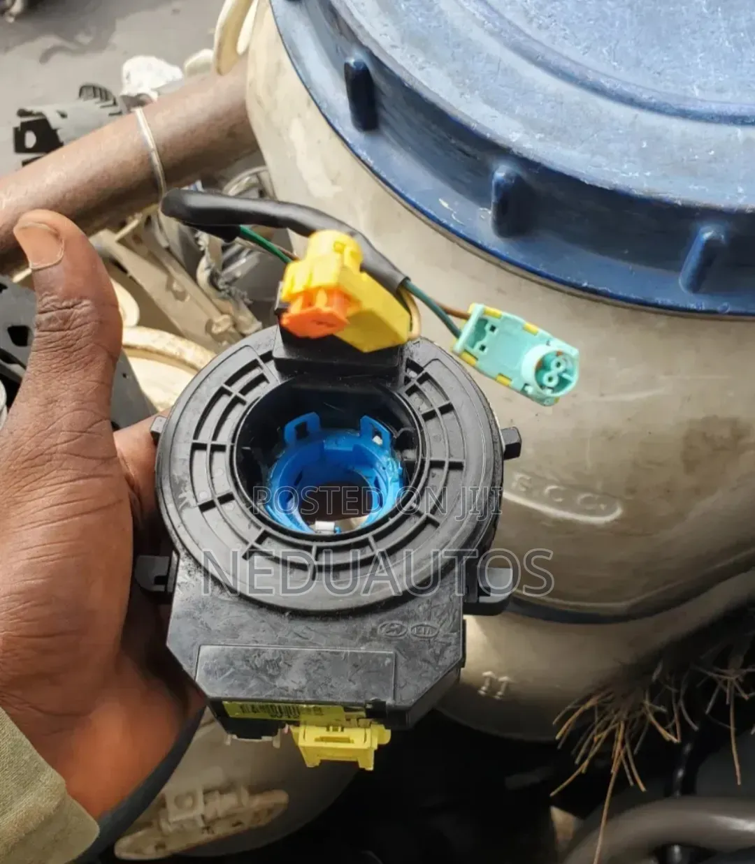 Horn Control Hyundai Sonata 2012