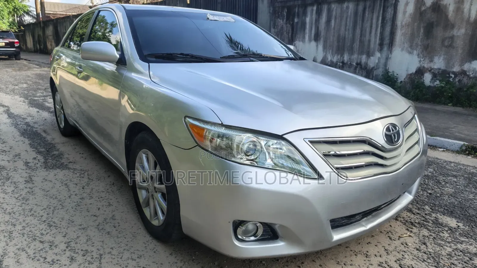 Toyota Camry 2011 Silver