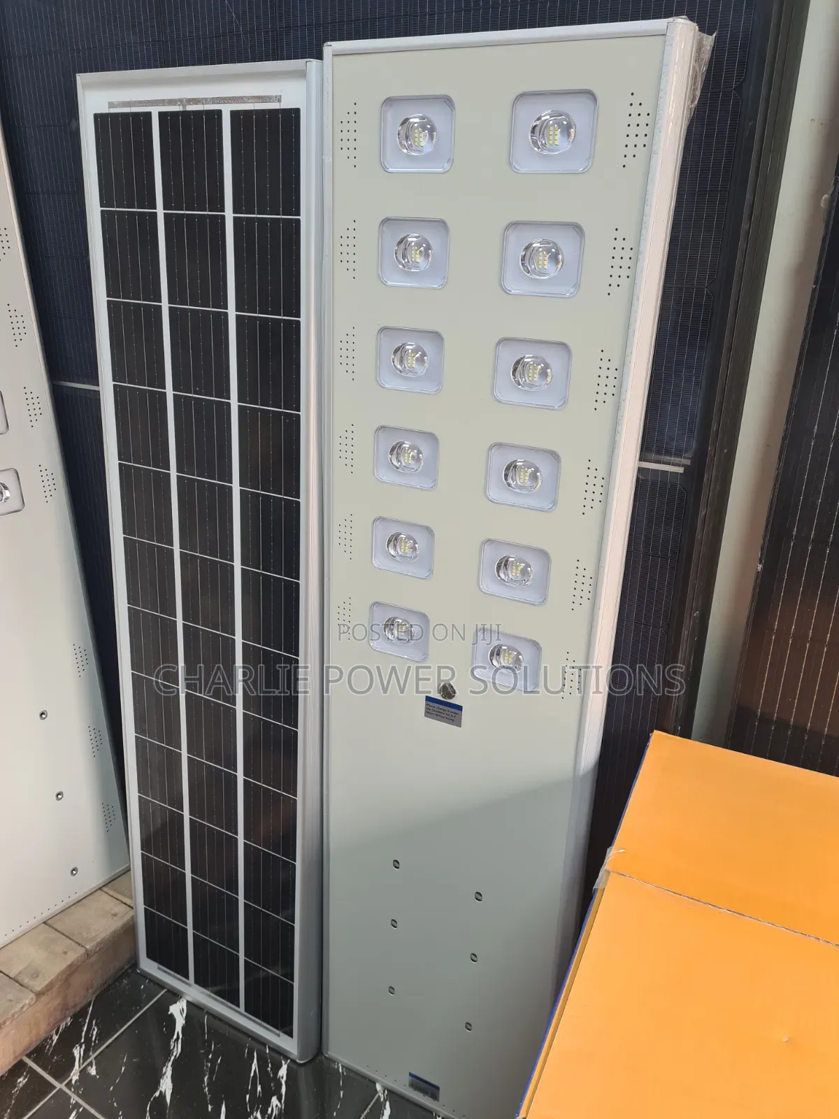 Original Wakatek 12eyes All in One Aluminium Body Solar Streetlight