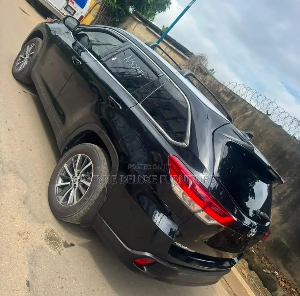 Toyota Highlander 2019 Black