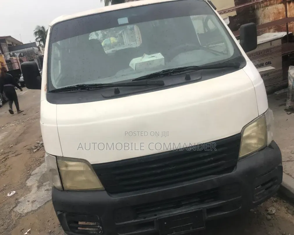 Nissan Caravan (Urvan) 2006 White