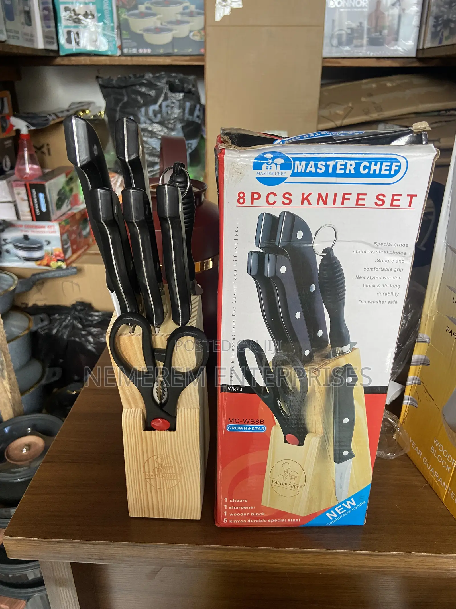 Master Chef 8-Piece Stainless Steel Knife Set With Wooden Block Stand