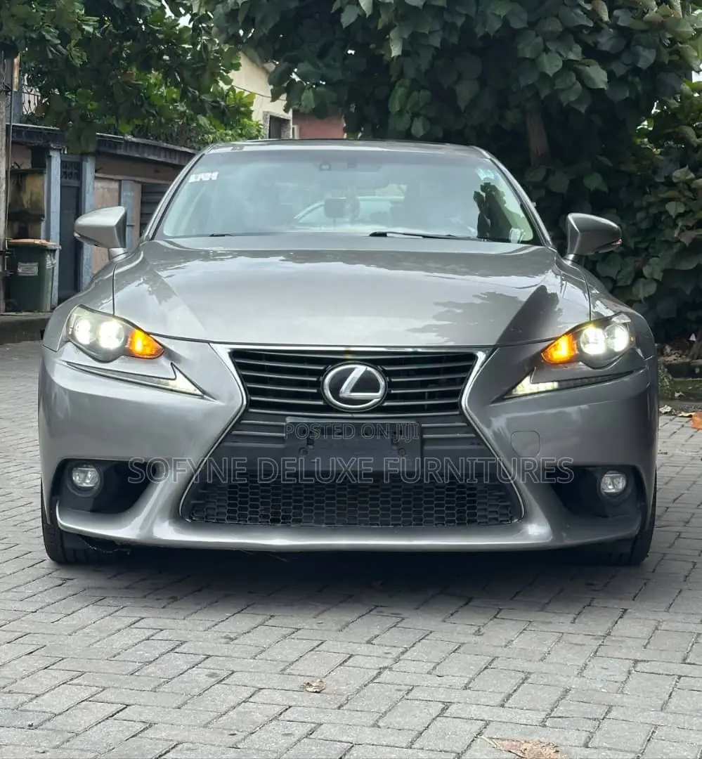 Lexus IS 2015 Gray