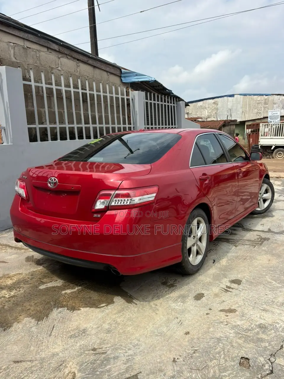 Toyota Camry 2011 Red