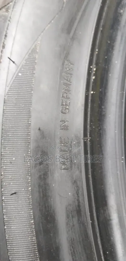 Original Goodyear Eagle Sport All Season RunOnFlat Tyre-255/45r20 105V