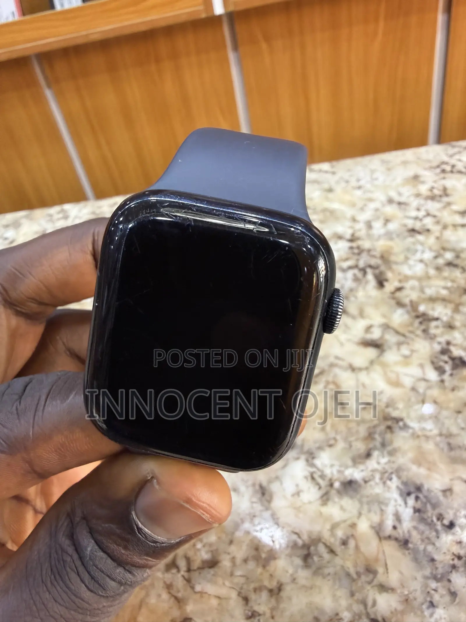 Apple Watch Series 8