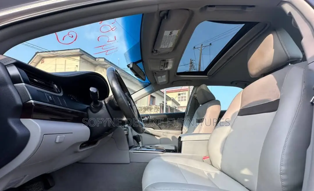 Toyota Camry 2014 Silver