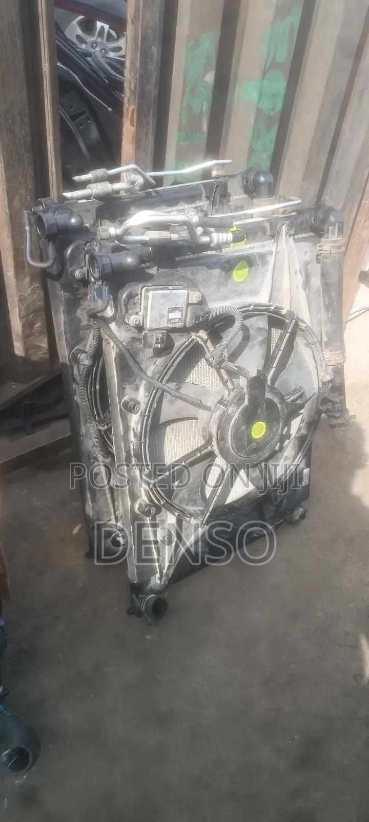 Hyundai Ix35 Condenser and Hyundai Sonata 2018 Radiator Complete