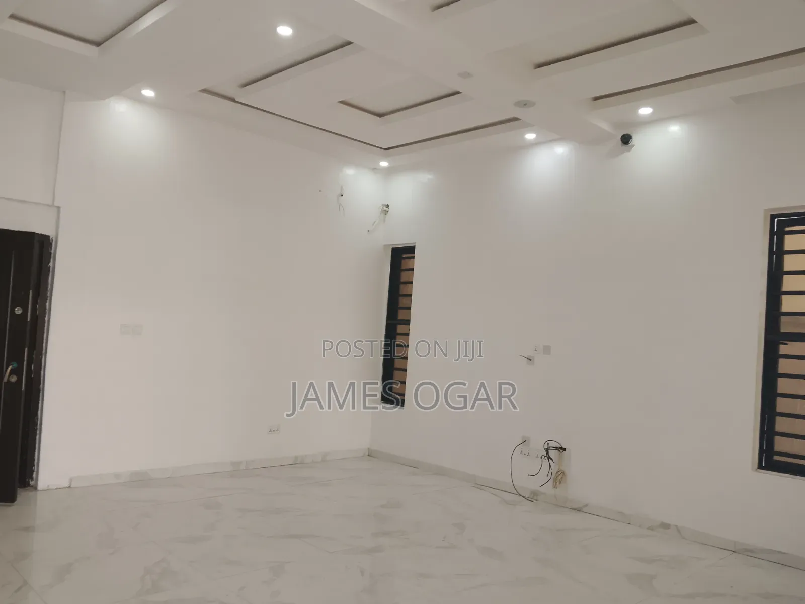 4bdrm Townhouse / Terrace in Ikota Gra for rent