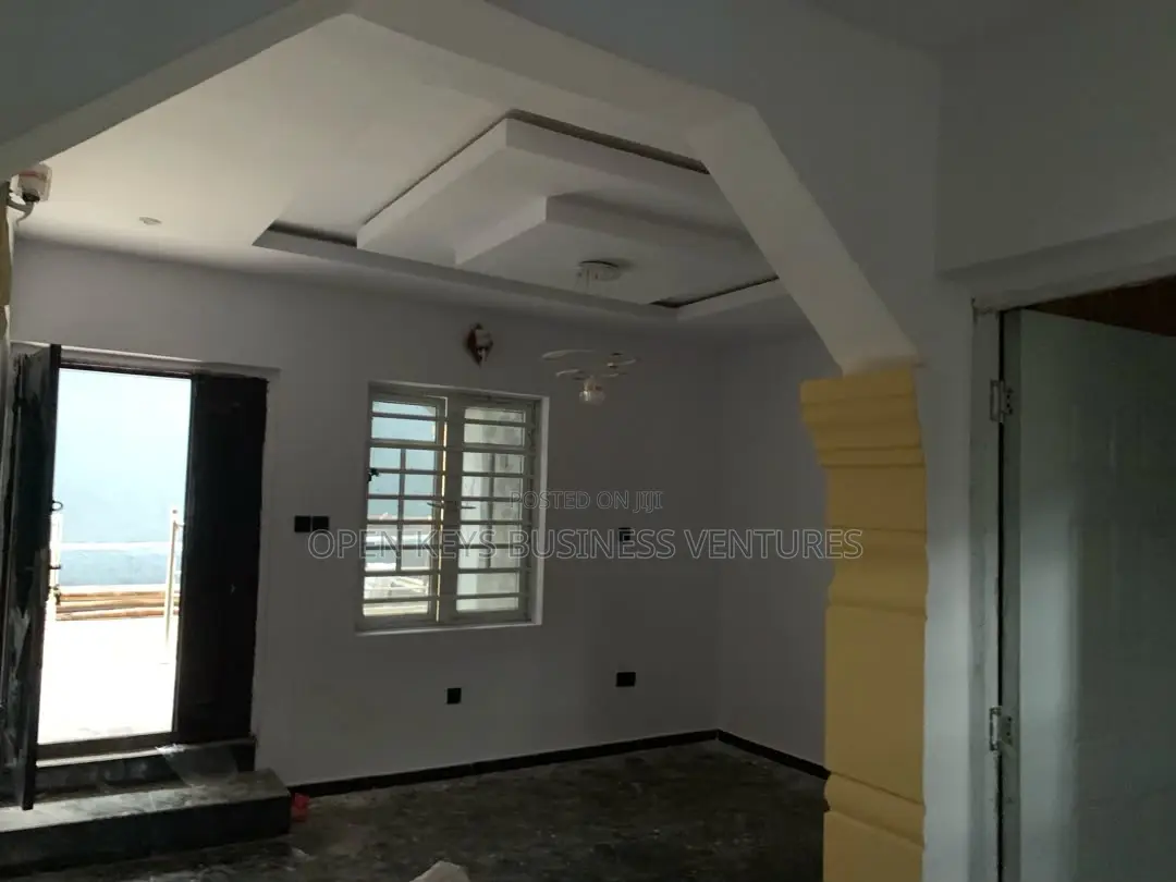 Furnished 2bdrm Apartment in Olodo, Iwo Road for rent