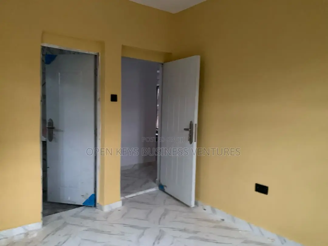 Furnished 2bdrm Apartment in Olodo, Iwo Road for rent