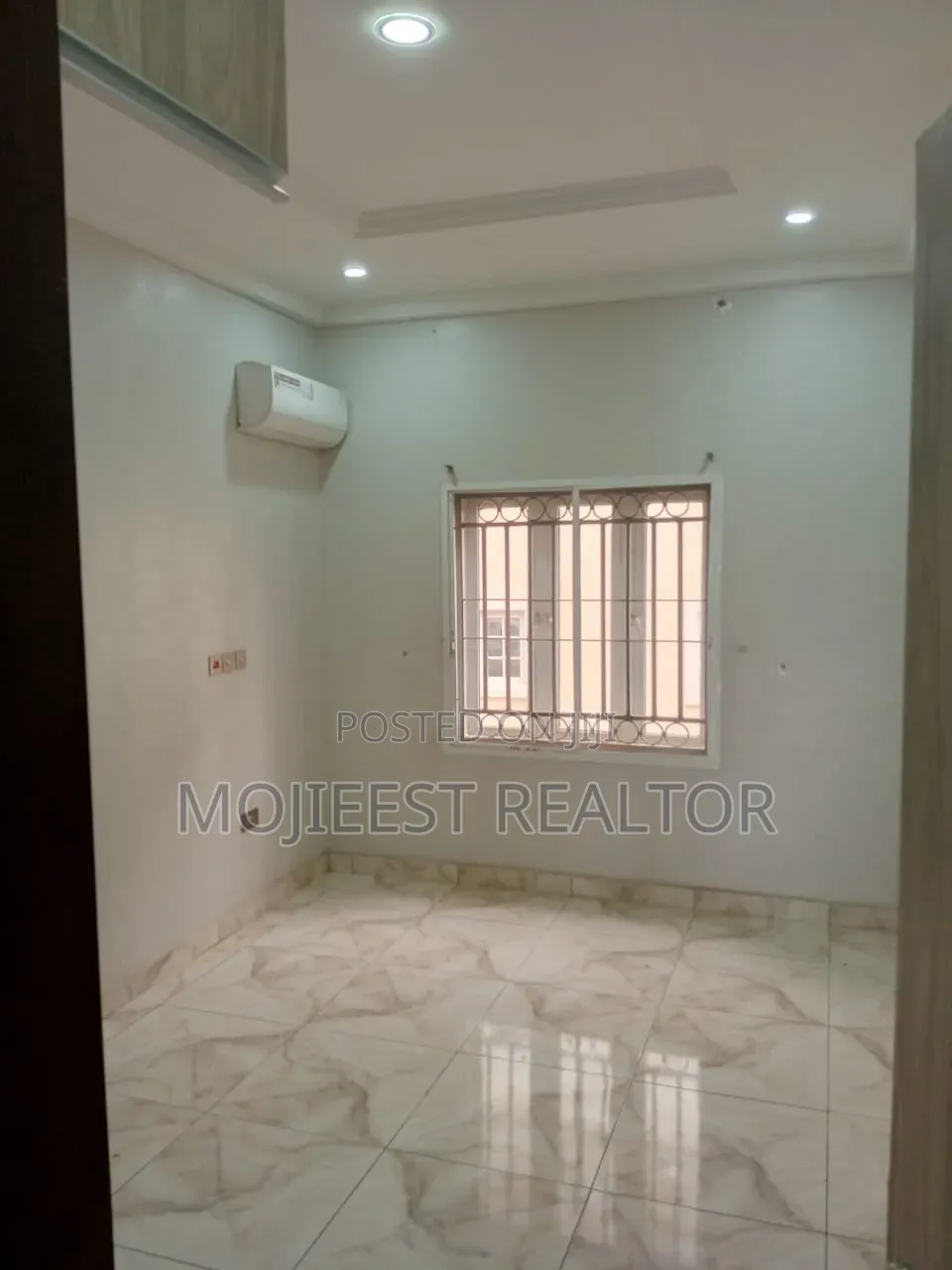 3bdrm Block of Flats in River Park Estate, Lugbe District for rent