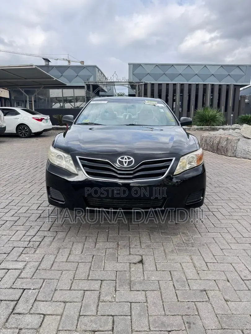 Toyota Camry 2011 Black