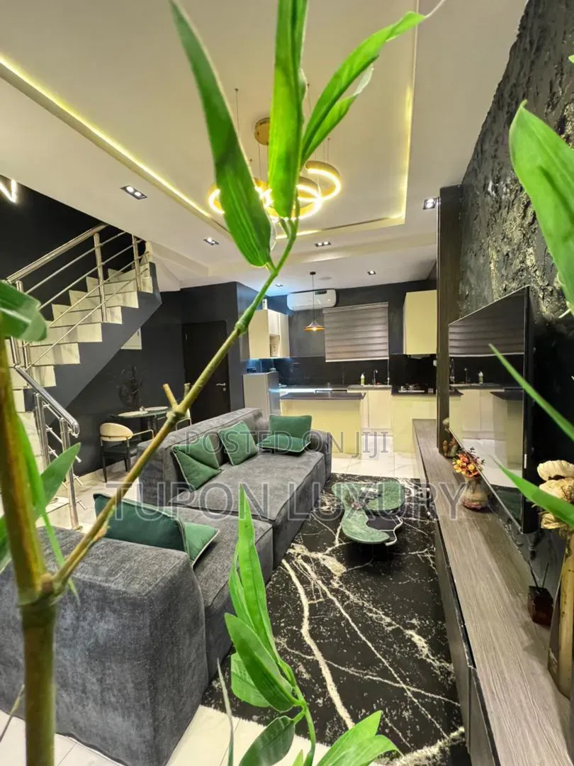 Luxury 1 Bedroom Duplex in a Save and Secured Environment