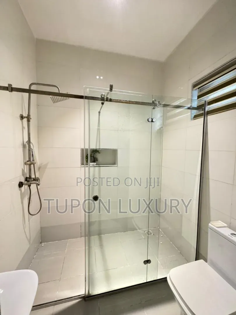 Luxury 1 Bedroom Duplex in a Save and Secured Environment