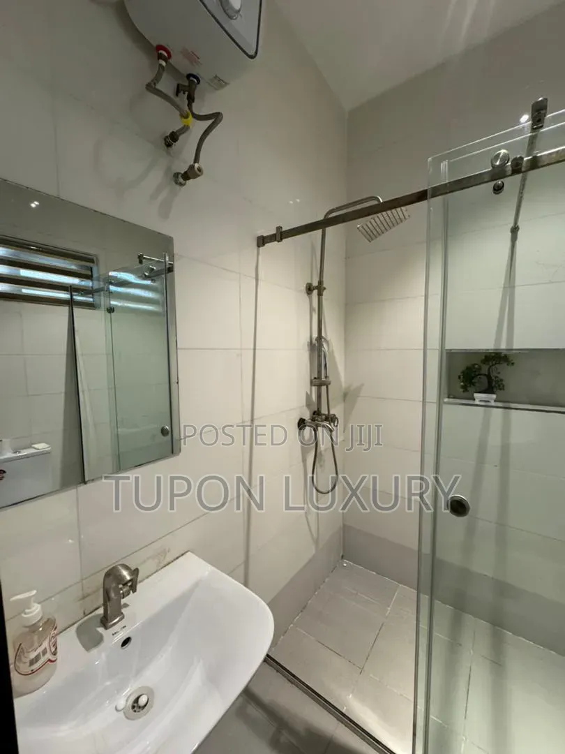 Luxury 1 Bedroom Duplex in a Save and Secured Environment