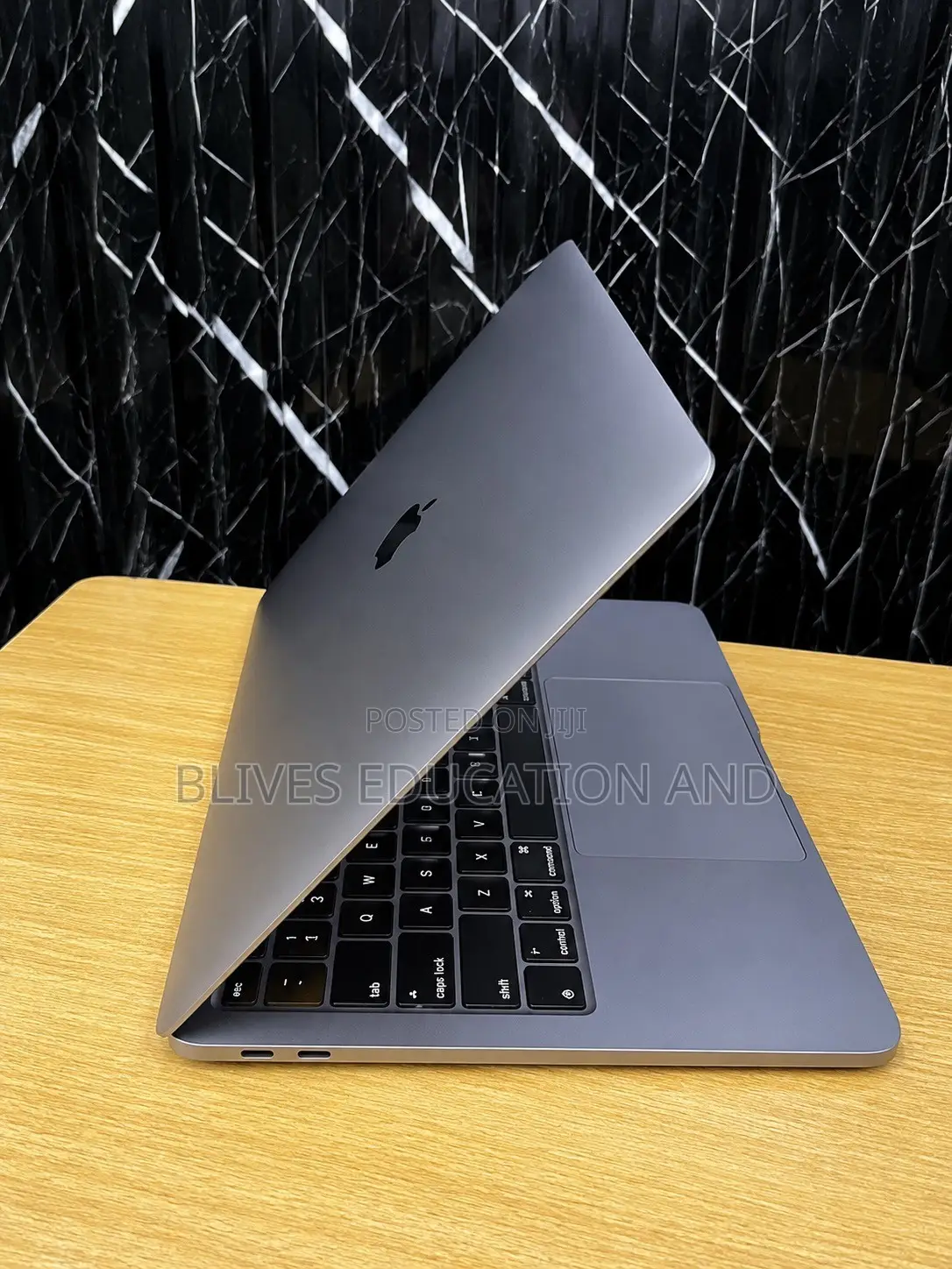 Laptop Apple MacBook Air 2020 M1 8GB Apple M1 SSD 256GB