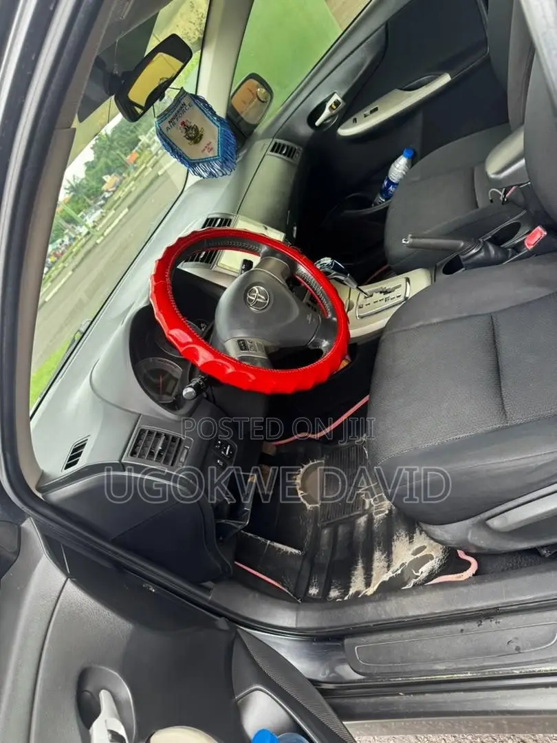 Toyota Corolla 2013 Gray