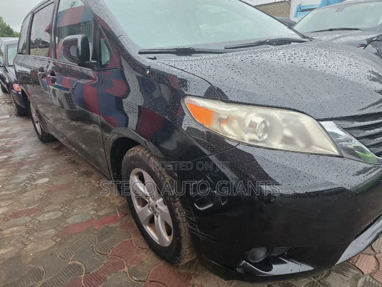 Toyota Sienna 2012 Black
