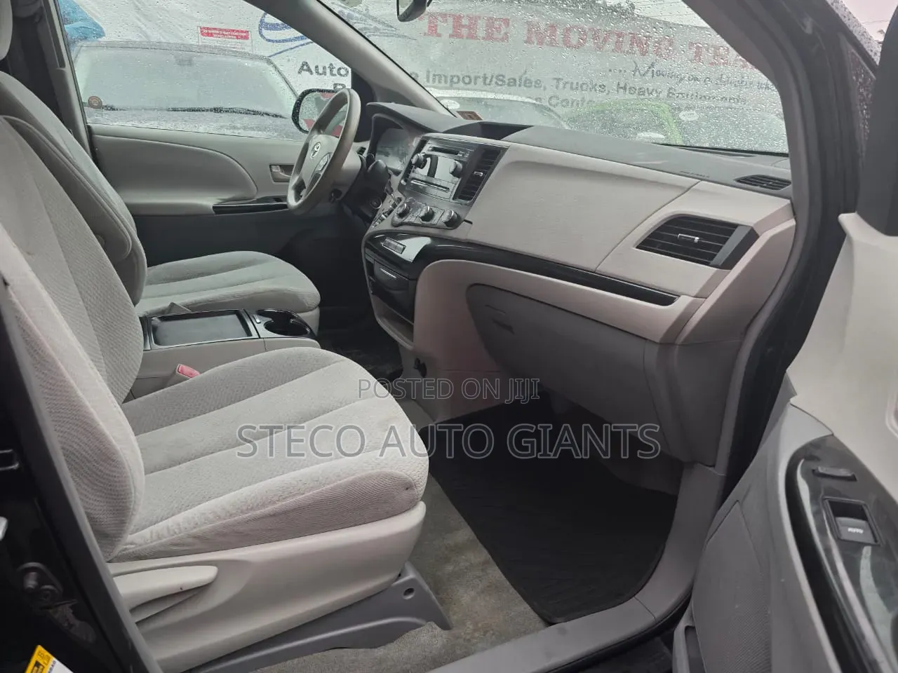 Toyota Sienna 2012 Black