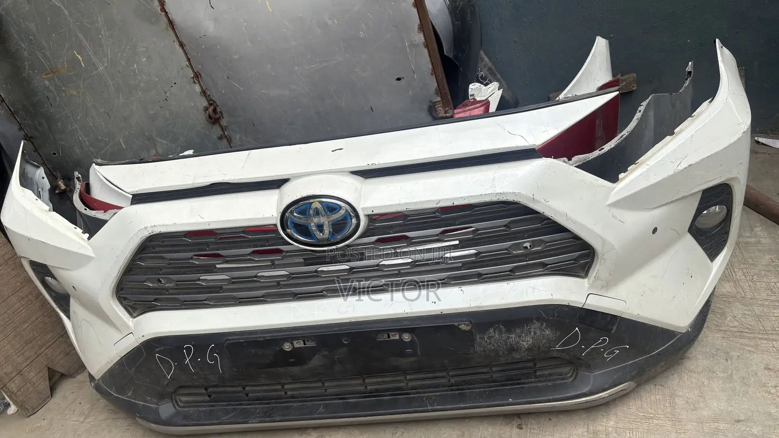 Complete Front Bumper RAV4 2020