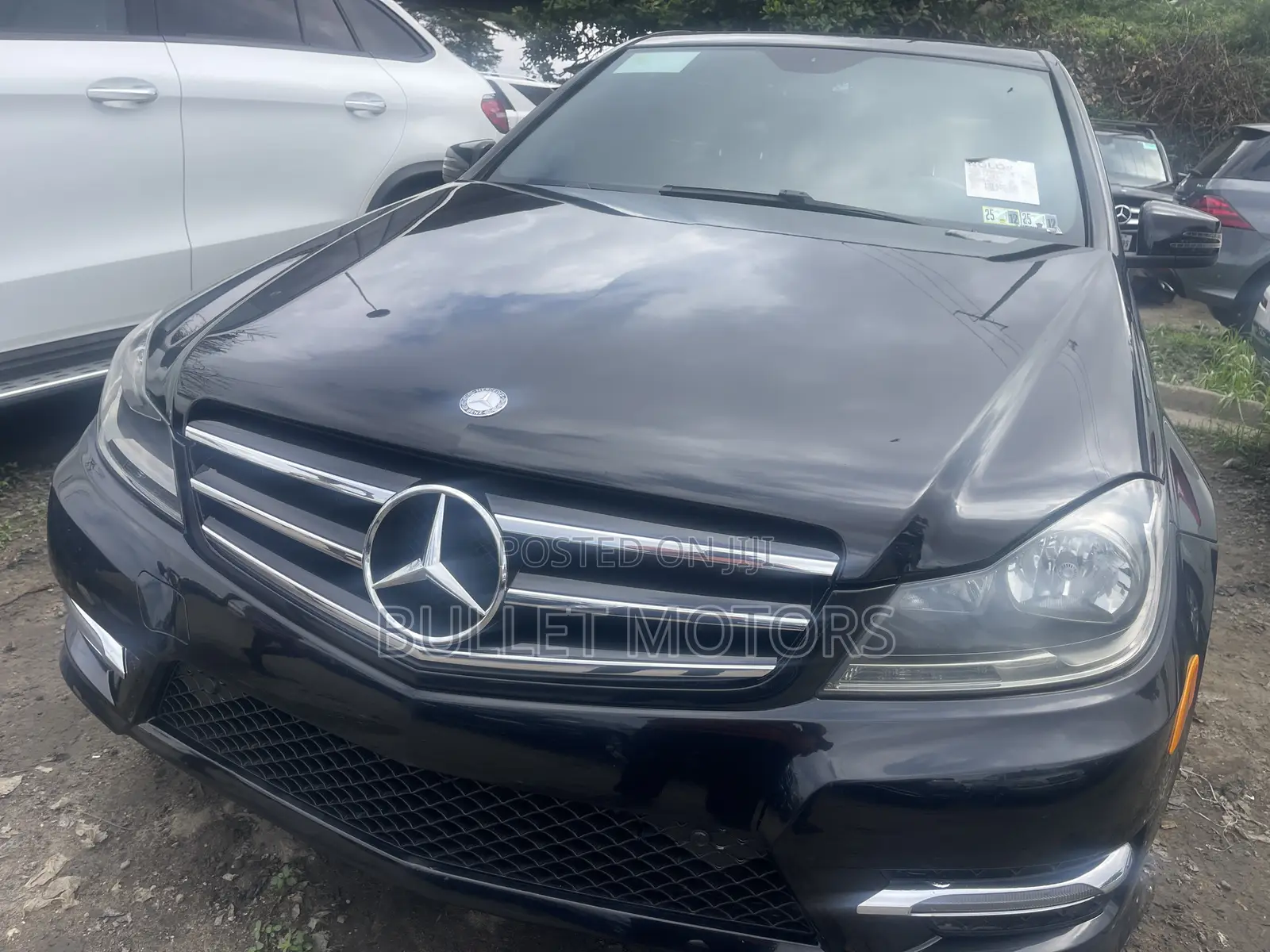 Mercedes-Benz C300 Luxury 4Matic Sedan AWD (3.0L 6cyl 7A) 2011 Gray