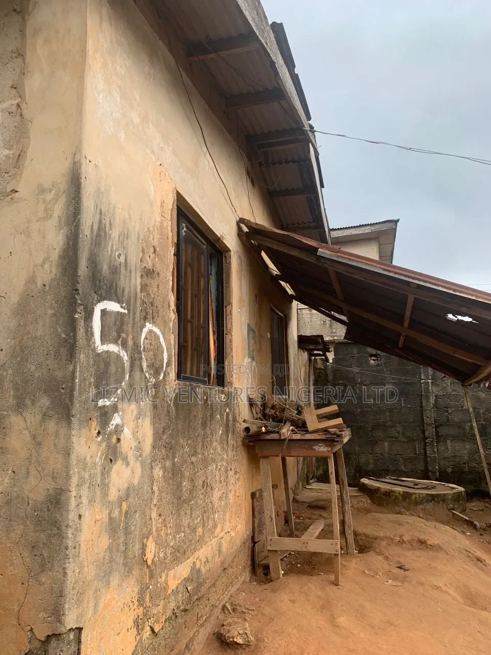 2bdrm Bungalow in Egan, Ikotun/Igando for sale