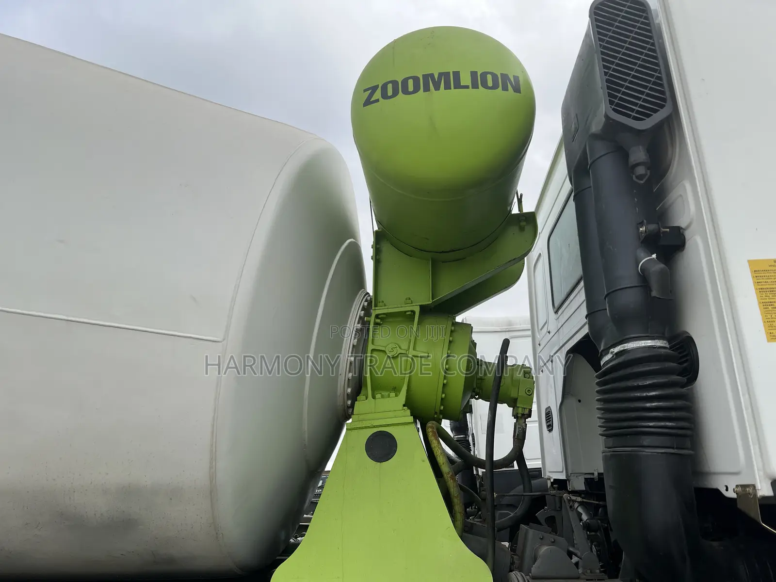 Howo 371 Cement Mixer Truck, 12 Cubic Meters,ready to Work