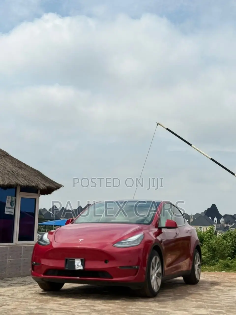 Tesla Model Y Standard Range RWD 2022 Red