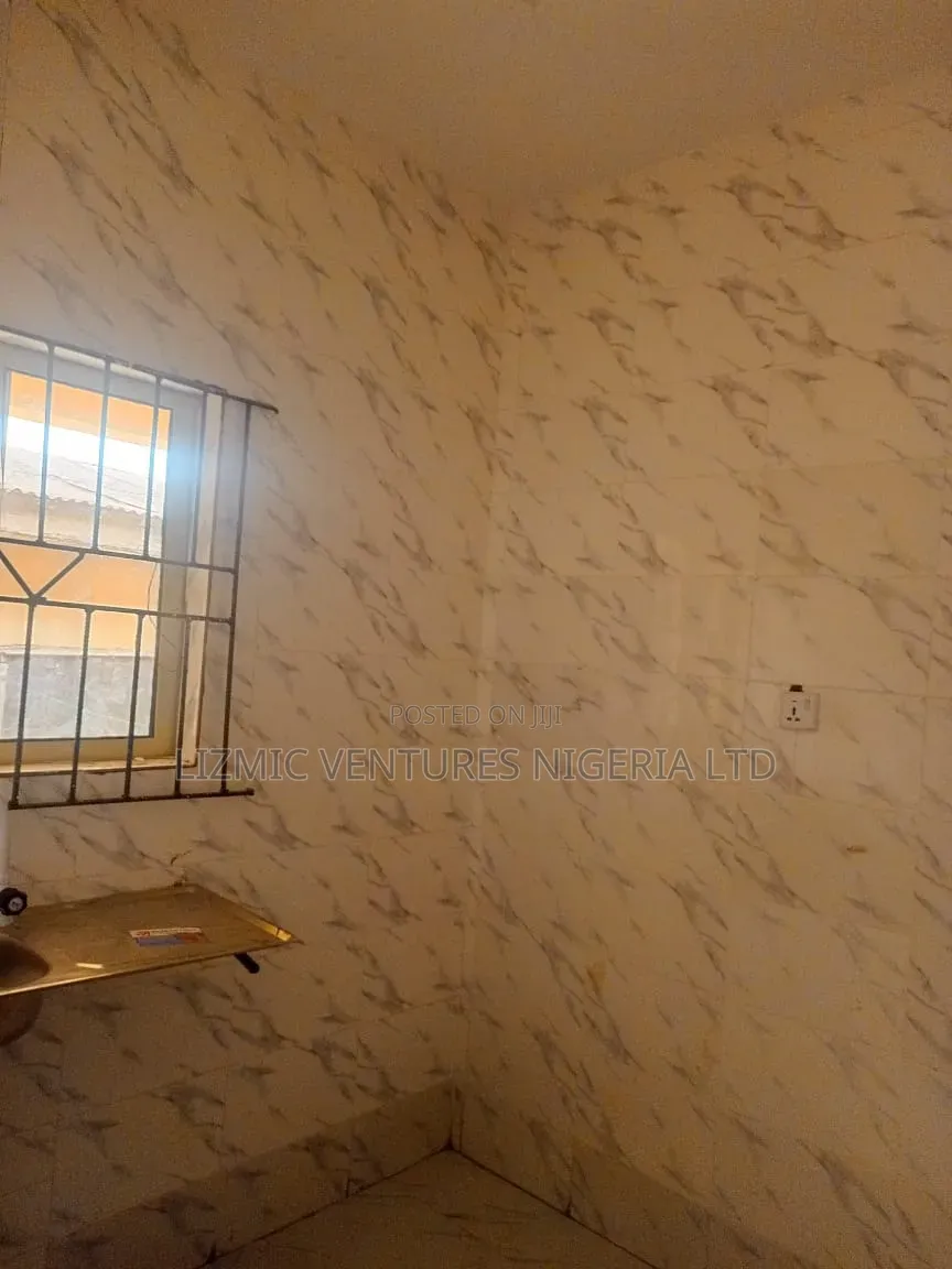 Mini Flat in Isuti Rd, Ikotun/Igando for rent