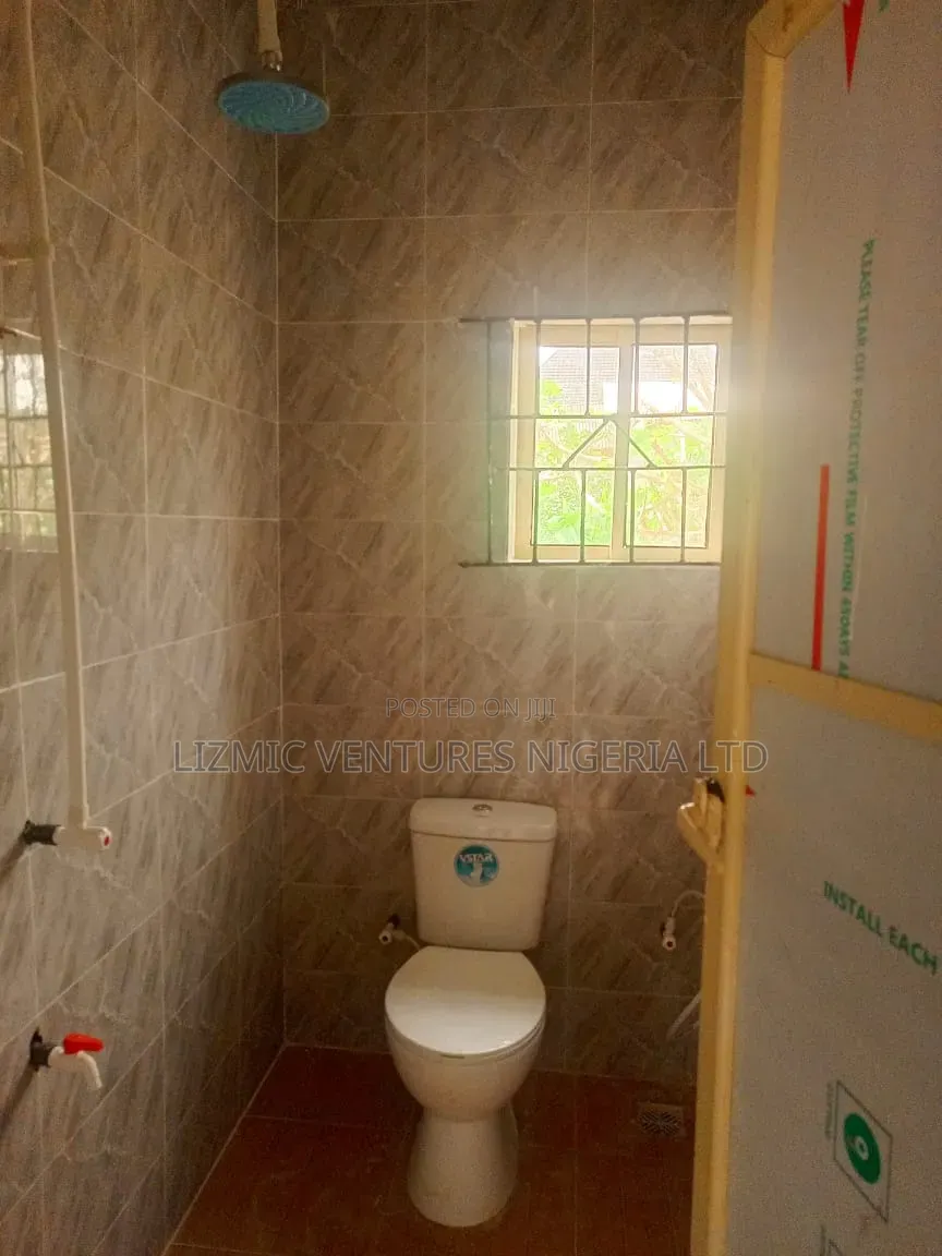 Mini Flat in Isuti Rd, Ikotun/Igando for rent