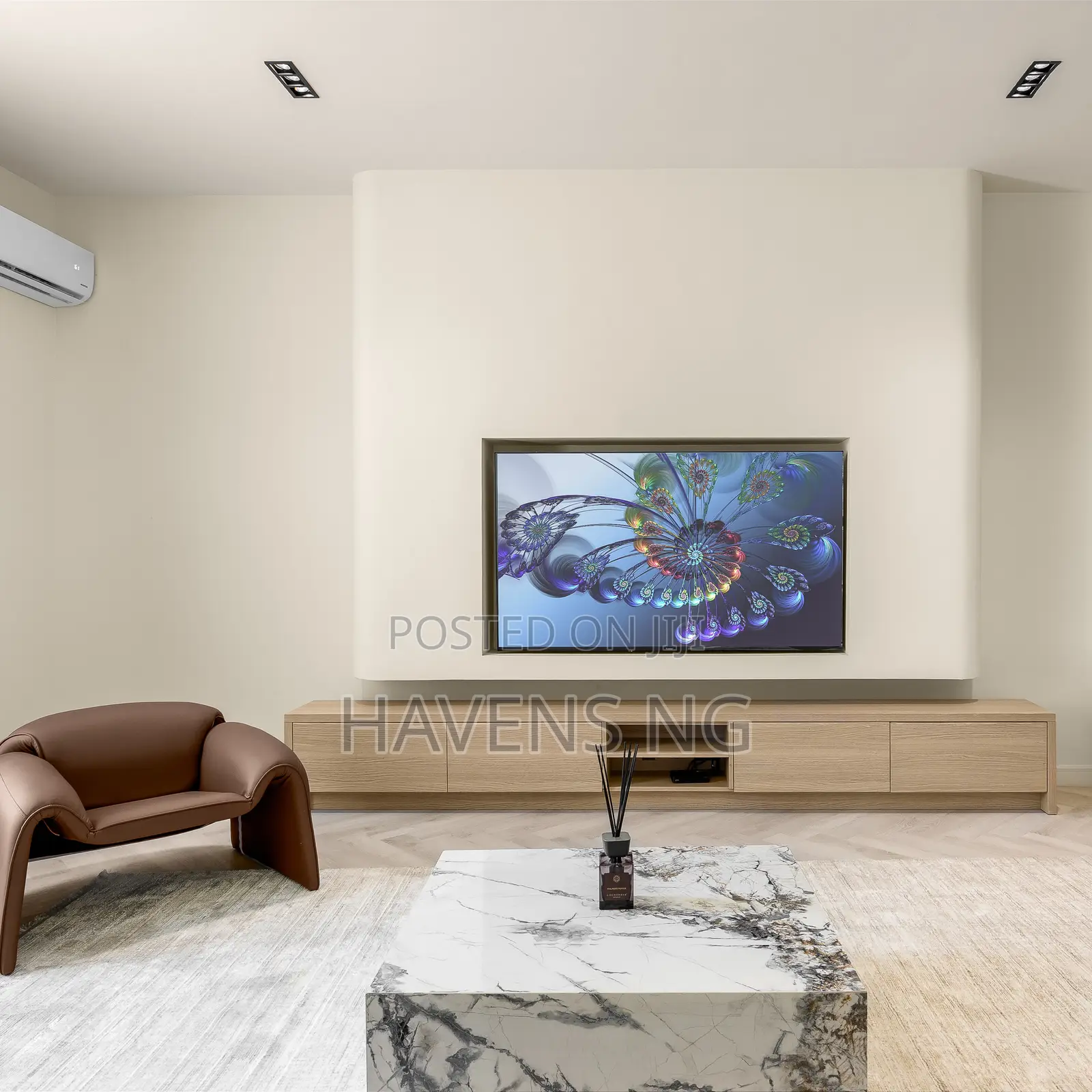 Brand New 2-Bedroom Apartment With Rooftop Pool