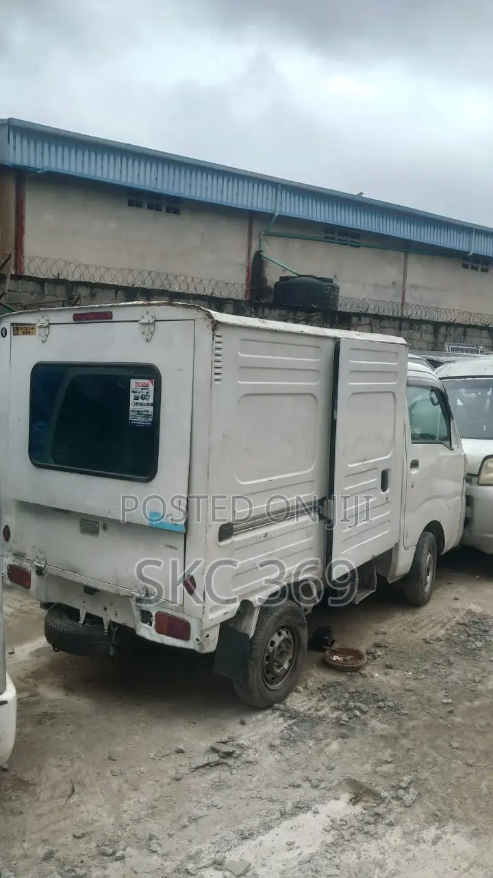 HIJET Container Body Truck