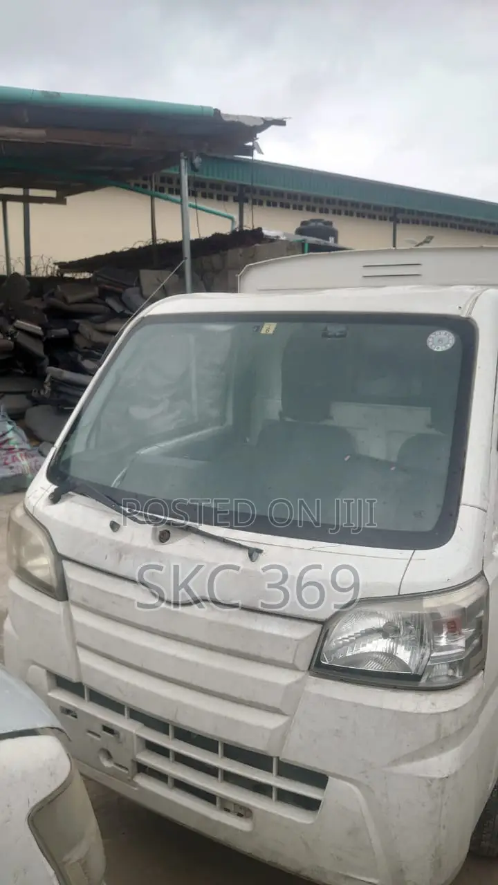 HIJET Container Body Truck