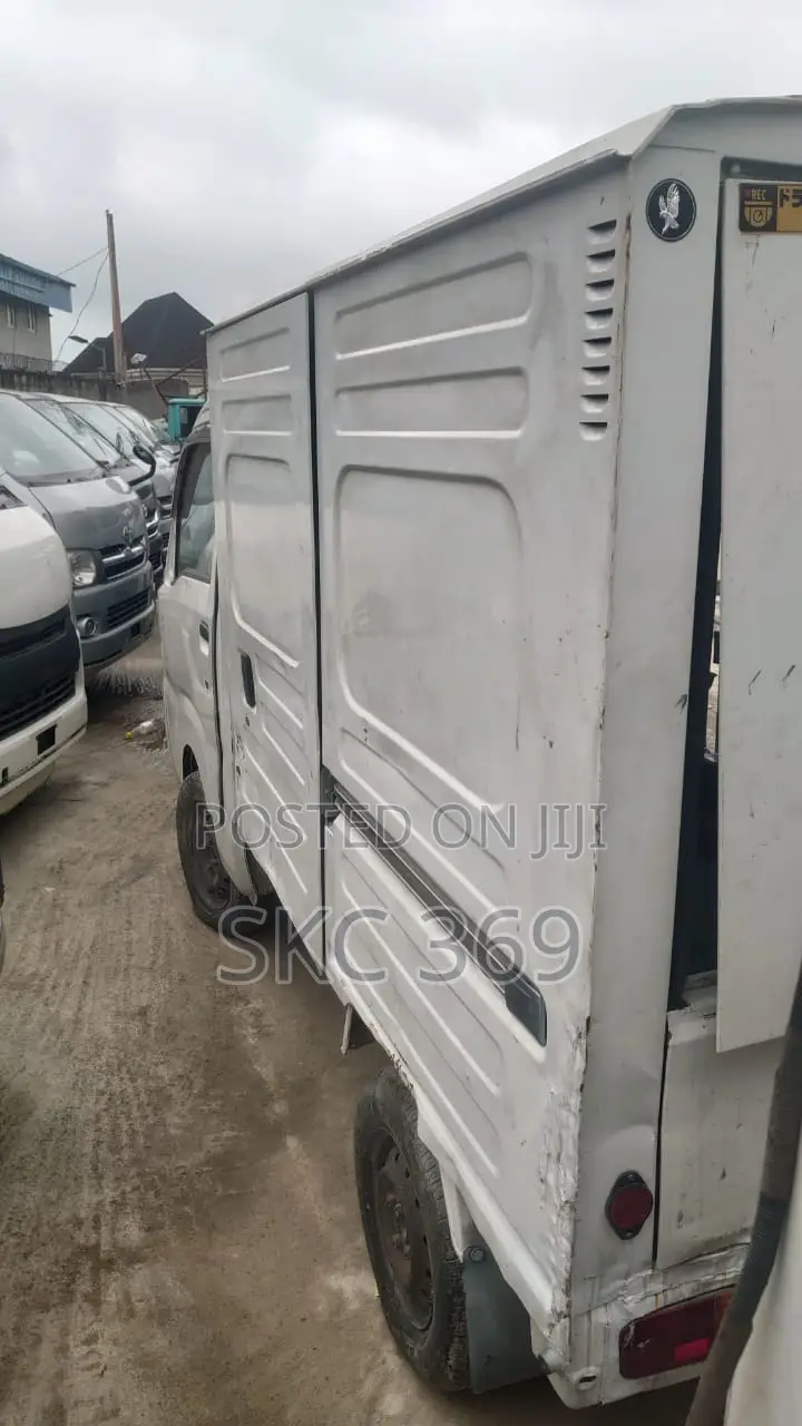 HIJET Container Body Truck