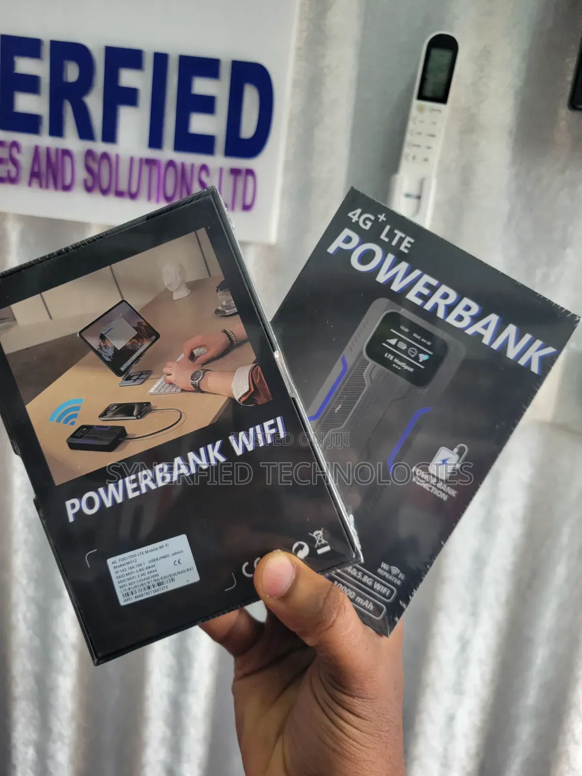 4G+ LTE Powerbank WiFi Router