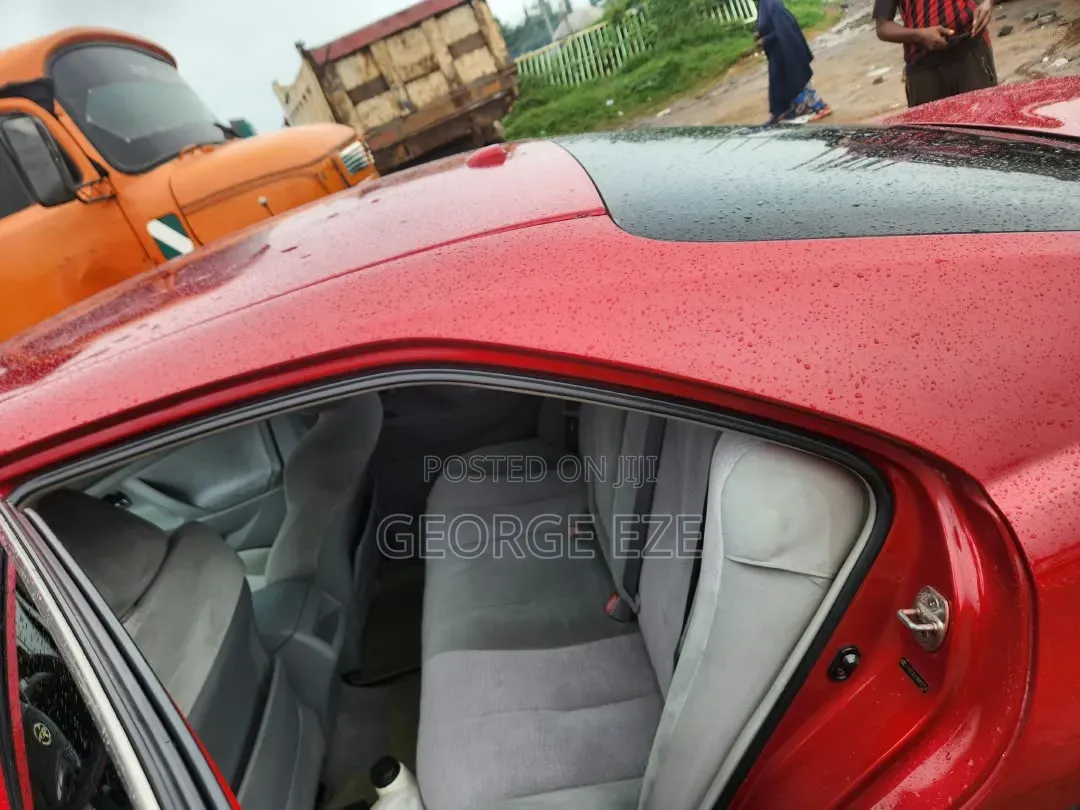 Toyota Camry 2010 Red