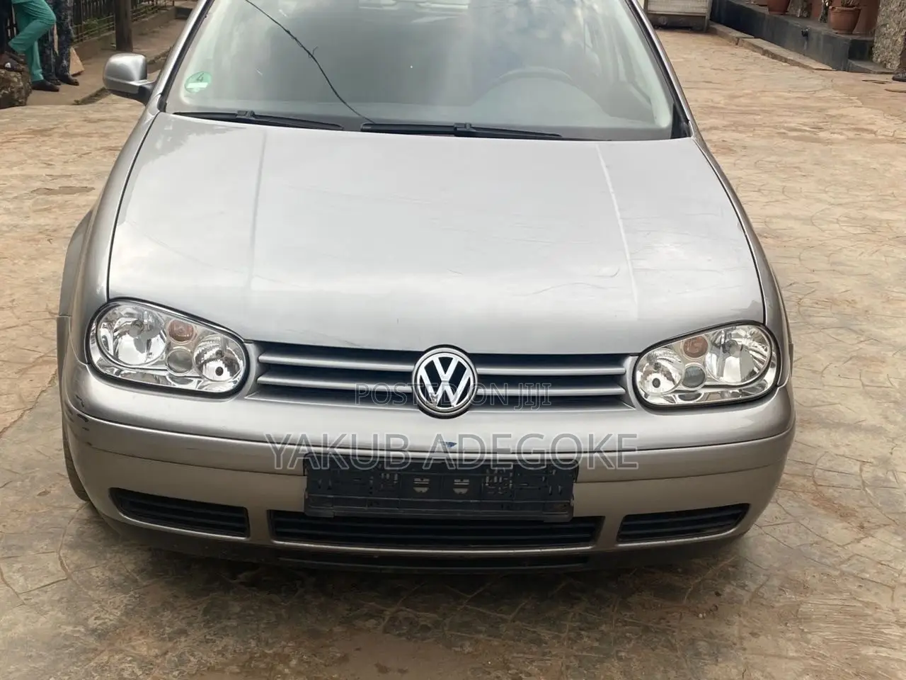 Volkswagen Golf 2002 Gray